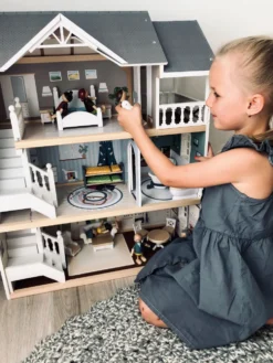 Biegepuppen-Familie aus Holz