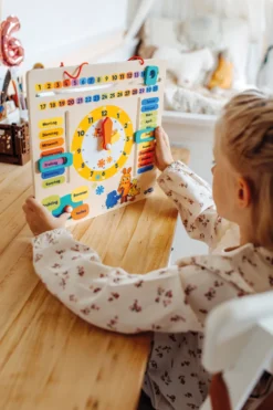Die Maus Lernuhr mit Kalender