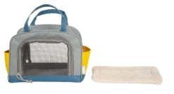 Hund mit Tasche und Pflege-Set