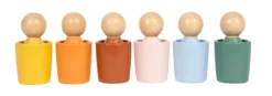 Montessori Sortierbecher mit Figuren