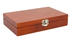 Spielbox Karten und Würfel