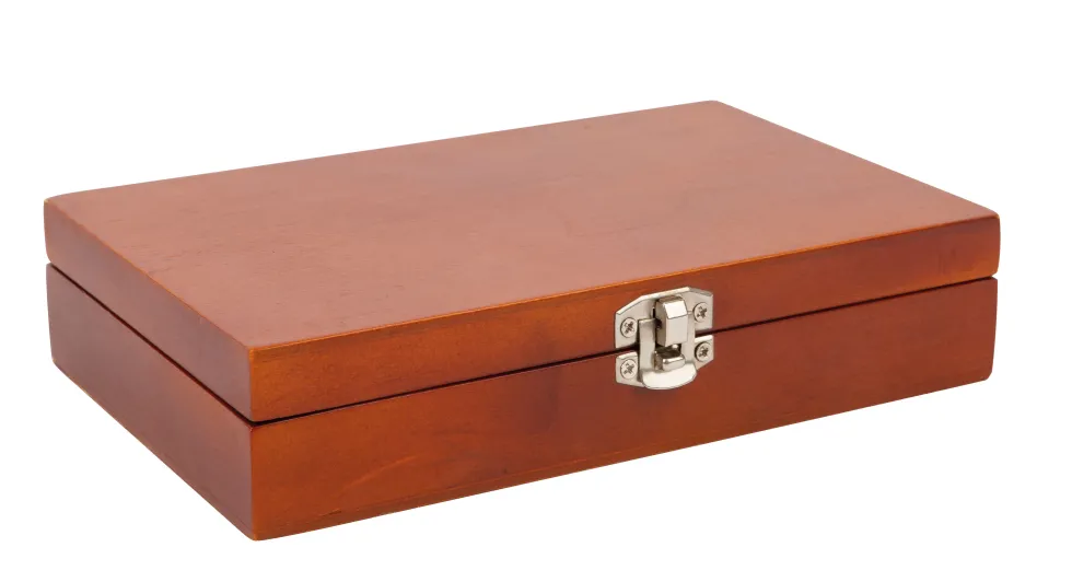 Spielbox Karten und Würfel